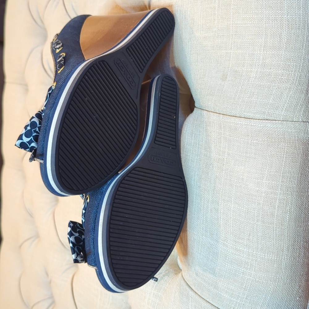 Coach Wedges - Picture 9 of 11